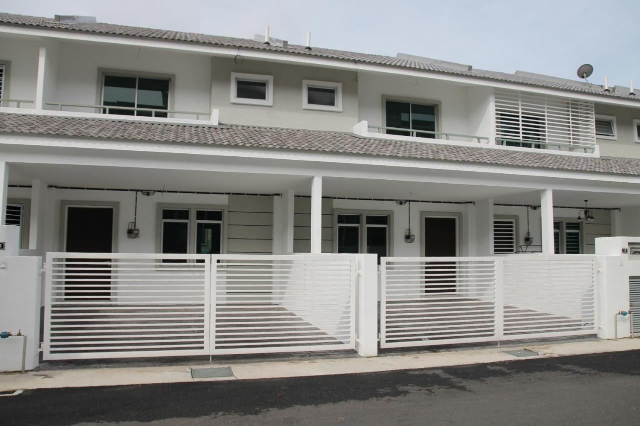 Bricks Terrace House 4R 3Br Βίλα Brinchang Εξωτερικό φωτογραφία